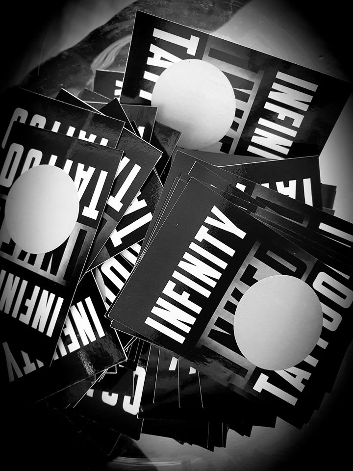 At Christmas, purchases increase. Indeed, at this time, everyone is looking for gifts to offer to please their loved ones. On their side, merchants do not hesitate to testify that December is one of the best months, during which they see their turnover increase considerably. Being creative allows you to get even more customers and especially to encourage people to make more purchases. It is at Christmas that you should seize the opportunity to develop new commercial strategies. Scratch cards are an excellent solution to retain customers and attract new ones. At Christmas, purchases increase. Indeed, at this time, everyone is looking for gifts to offer to please their loved ones. On their side, merchants do not hesitate to testify that December is one of the best months, during which they see their turnover increase considerably. Being creative allows you to get even more customers and especially to encourage people to make more purchases. It is at Christmas that you should seize the opportunity to develop new commercial strategies. Scratch cards are an excellent solution to retain customers and attract new ones.